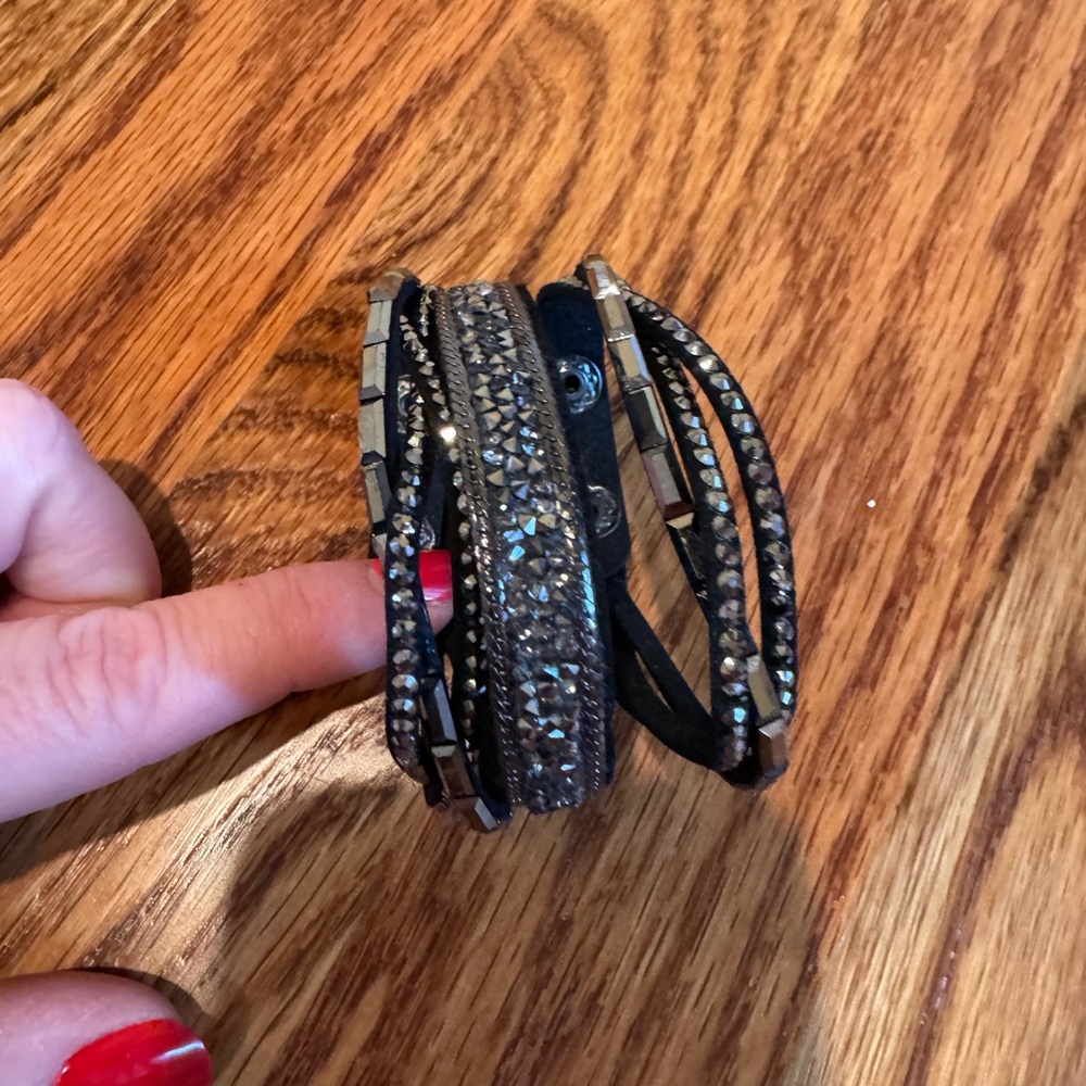 2 wrap bracelets